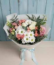 Букет цветов из:  Розы, Лизиантусы и Хризантемы в Ржаксе