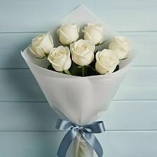 Букет 7 Белых роз Эдлесс Лав в Ржаксе