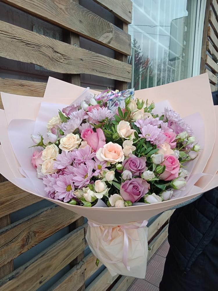 Букет цветов из: Розы и Хризантемы в Ржаксе