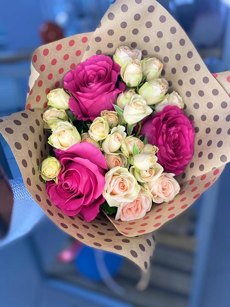 Букет цветов из: Розы в Ржаксе