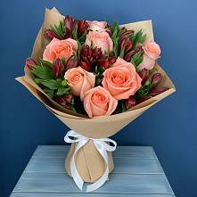 Букет цветов из:  Розы и Альстромерии #REPLACE_PRED# Ржаксе