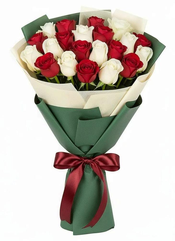 Букет Микс из красных и белых роз в Ржаксе