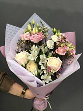 Букет цветов из:  Альстромерии, Розы и Лизиантусы #REPLACE_PRED# Ржаксе