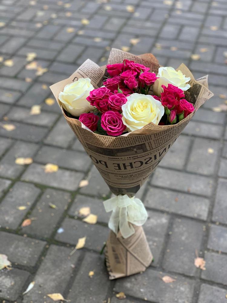 Букет цветов из: Розы в Ржаксе