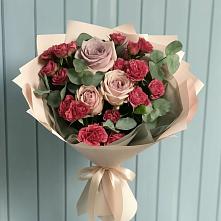 Букет цветов из:  Гвоздики и Розы в Ржаксе