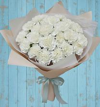 Букет цветов из:  Гвоздики в Ржаксе